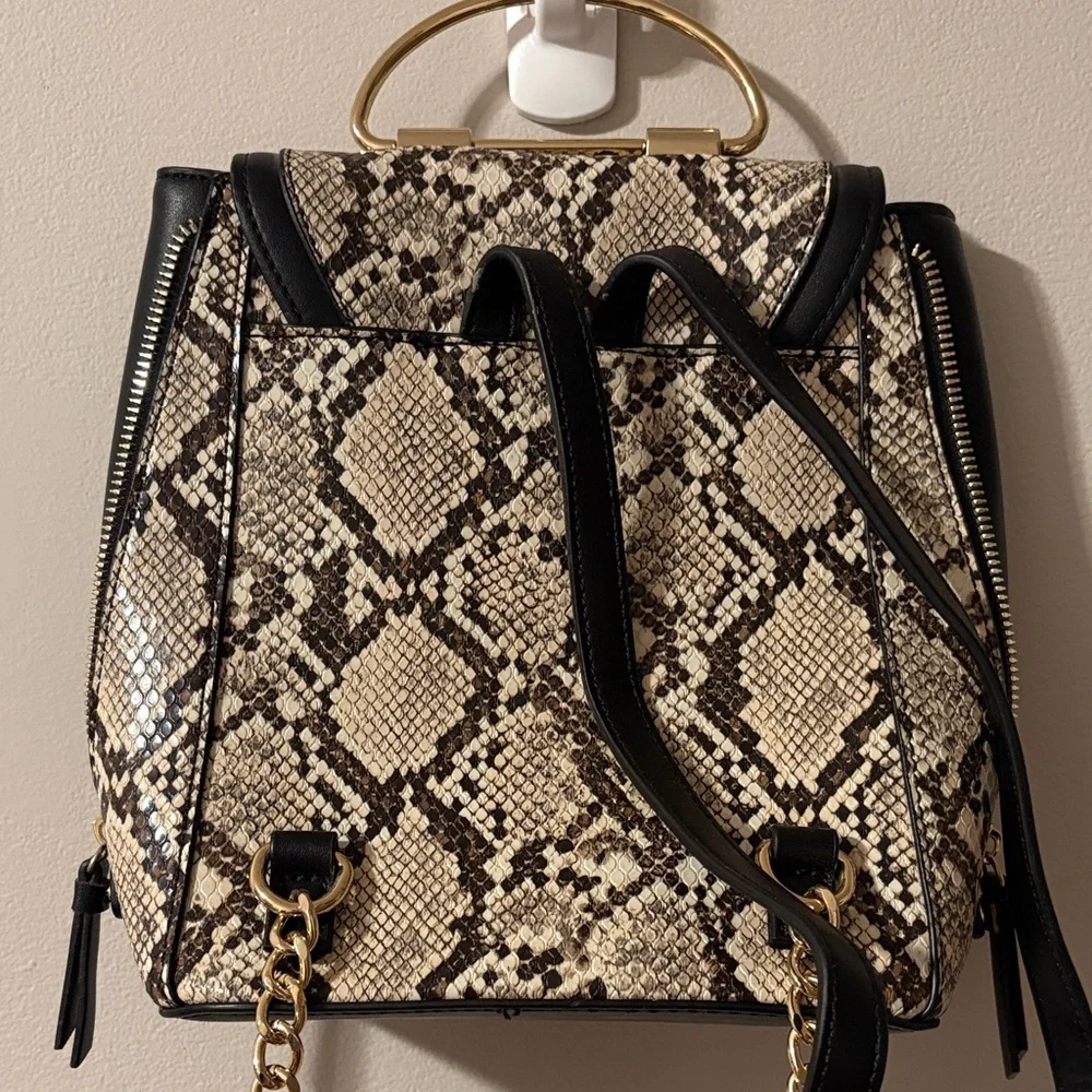 🏡 NWOT Call It Spring Faux Snakeskin Pattern Backpack  - Tan & Black - OS